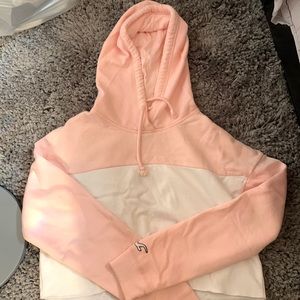 Cropped hoodie